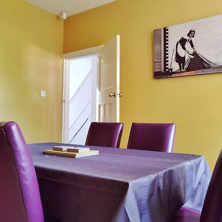 Villa Perry Road, Beautiful Large House Available For Guests And Contractors Parking Wifi Nottingham Exterior foto